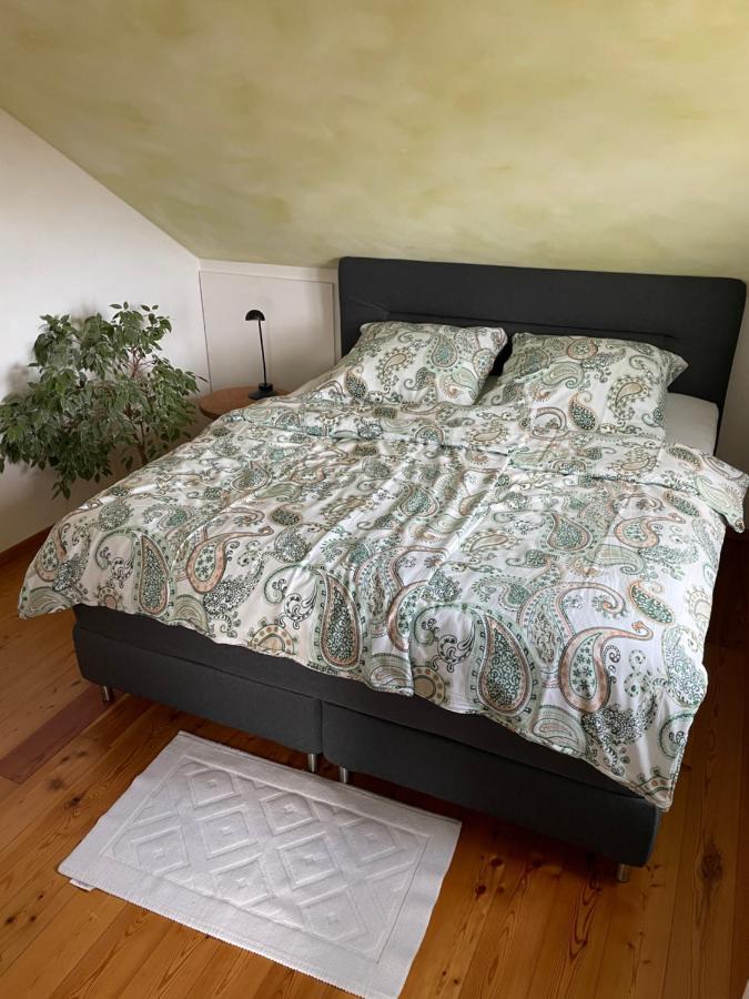 Ferienwohnung Nussbaum-Nest Hausen  Bagian luar foto