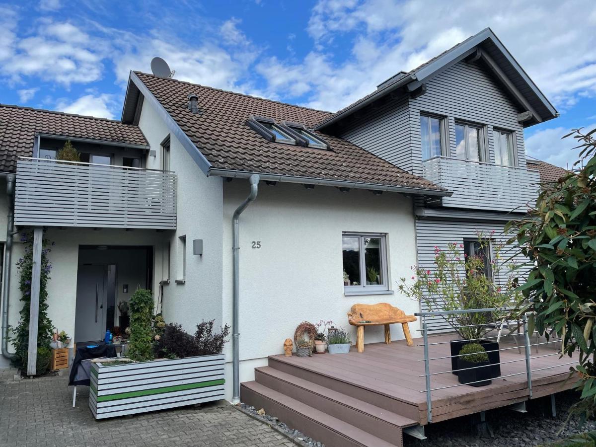 Ferienwohnung Nussbaum-Nest Hausen  Bagian luar foto
